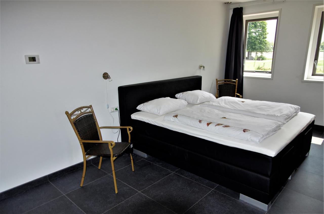Bed And Breakfast Wouw Exteriör bild